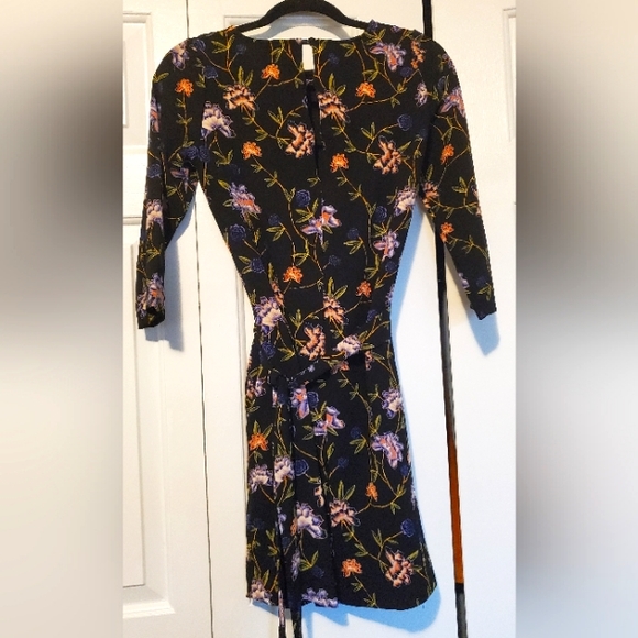 H&m Floral black mid length dress - Picture 2 of 2